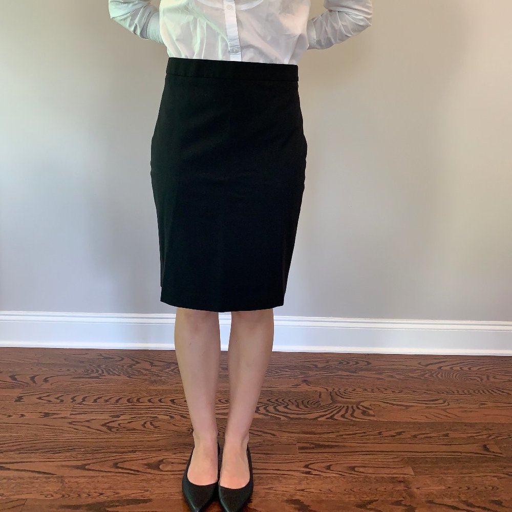 NWT Banana Republic Black Pencil Skirt